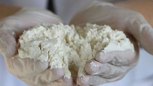 تصویر 2 از خرید پودر کلیندامایسین + قیمت فروش استثنایی